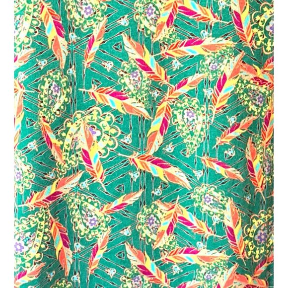 Lularoe Women's Irma Short XS Sleeve Tunic Green Feathers Paisley Print - Picture 5 of 9